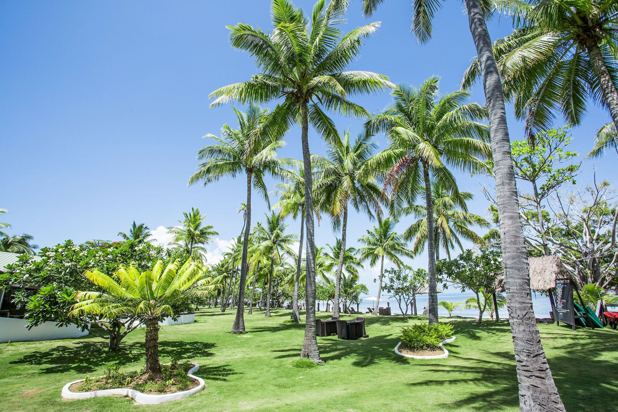 Lomani Island Resort - Adults Only Malolo Lailai Bagian luar foto